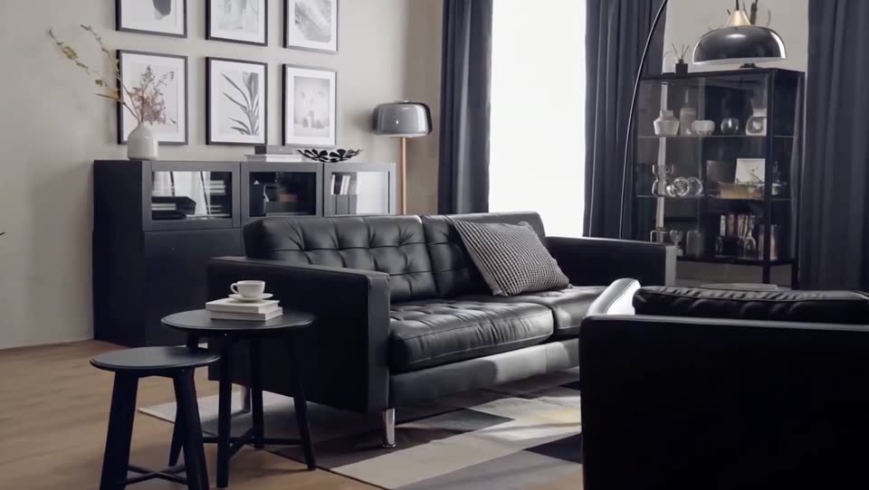 PhotoReel product video of LANDSKRONA Three-seat sofa